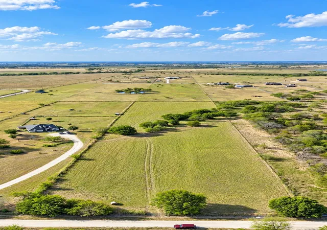 Photo 2 of Land for sale at 5744 NW Cr 1270, Corsicana, TX 75110 | MLS# 21392145 | Listing updated on 2026-09-22