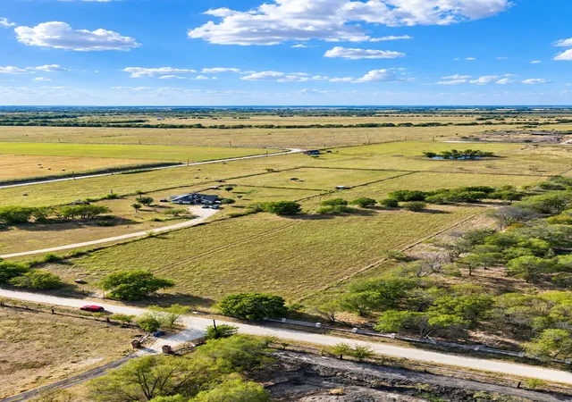 Photo 3 of Land for sale at 5744 NW Cr 1270, Corsicana, TX 75110 | MLS# 21392145 | Listing updated on 2026-09-22