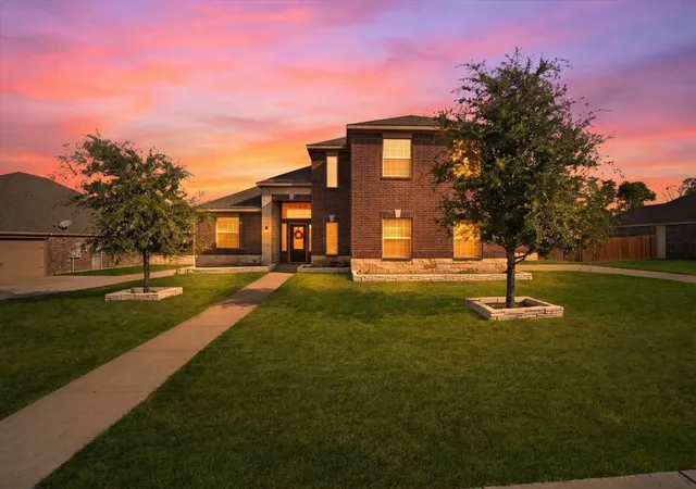 Photo 1 of Single family home for sale at 717 Milas Ln, Glenn Heights, TX 75154 | MLS# 21386297 | Listing updated on 2026-09-22