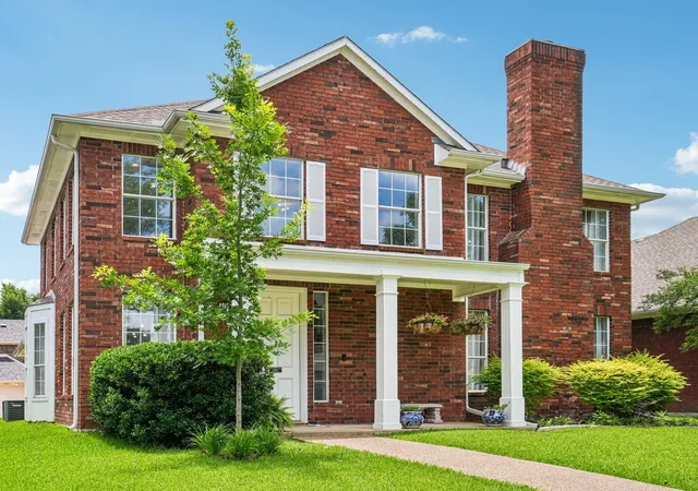 Single family home for sale at 8722 Bayshore Ln, Rowlett, TX 75088 | MLS# 21392121 | Listing updated on 2026-09-22