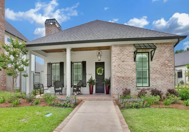 Photo 1 of Sale Pending at 2163 Woodsong Ln, Shreveport, LA 71106 | MLS# 21388631 | Listing updated on 2026-10-05