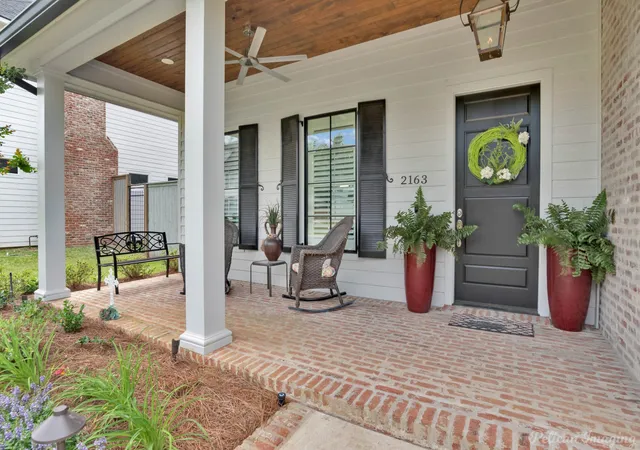 Photo 2 of Sale Pending at 2163 Woodsong Ln, Shreveport, LA 71106 | MLS# 21388631 | Listing updated on 2026-10-05