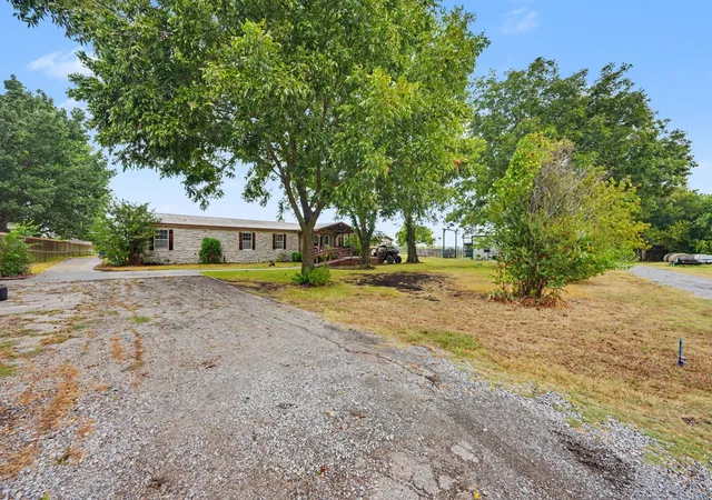 Photo 3 of Manufactured home for sale at 10288 Fm 1377, Blue Ridge, TX 75424 | MLS# 21391711 | Listing updated on 2026-10-09