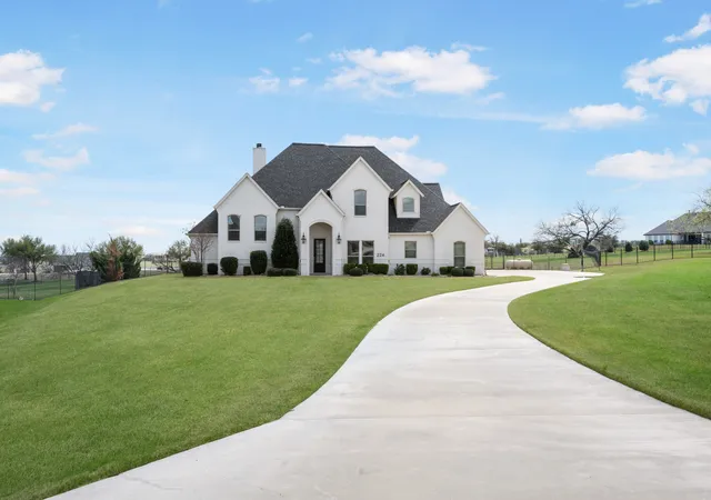 Photo 1 of Single family home for sale at 224 Bearclaw Cir, Aledo, TX 76008 | MLS# 21392201 | Listing updated on 2026-09-29