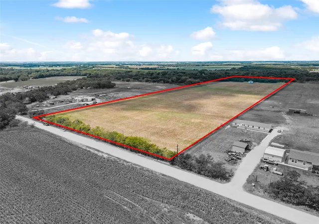 Photo 2 of Land for sale at 1098 County Rd 2114, Greenville, TX 75402 | MLS# 21391147 | Listing updated on 2026-10-03