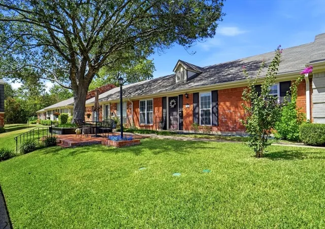 Photo 1 of Condo for sale at 5006 Lake Shore Dr, Waco, TX 76710 | MLS# 21392132 | Listing updated on 2026-09-23