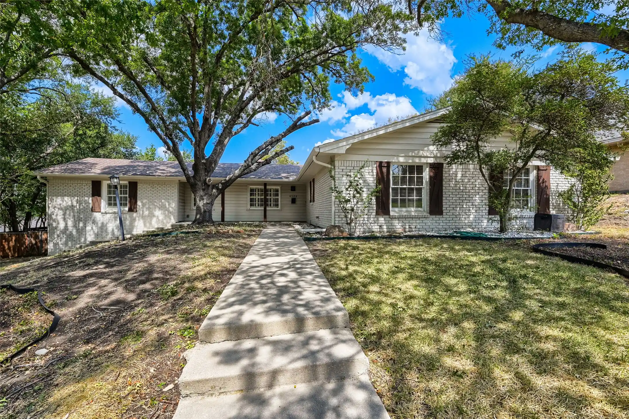 Photo 1 of Single family home for sale at 6504 Genoa Rd, Fort Worth, TX 76116 | MLS# 21388661 | Listing updated on 2026-10-26