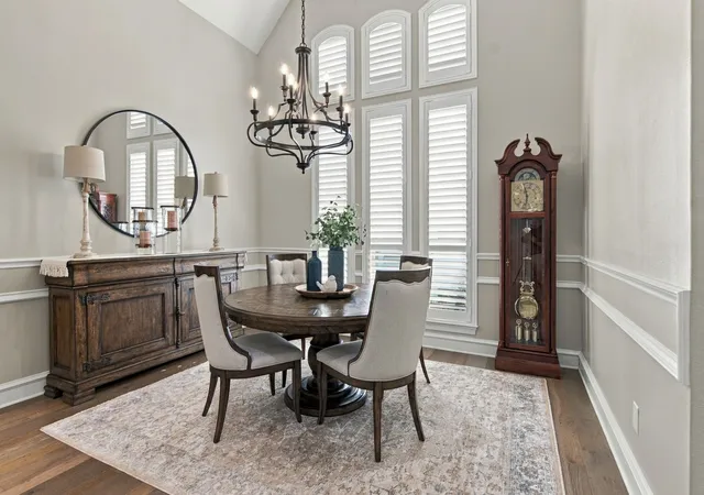 Photo 4 of Single family home for sale at 4103 Somerset Ct, Grapevine, TX 76051 | MLS# 21374163 | Listing updated on 2026-09-28