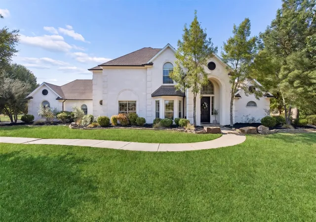 Photo 1 of Single family home for sale at 560 Palomino Dr, Allen, TX 75002 | MLS# 21389429 | Listing updated on 2026-09-27