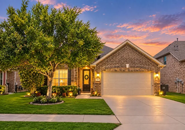 Photo 1 of Single family home for sale at 612 Sundrop Dr, Little Elm, TX 75068 | MLS# 21392441 | Listing updated on 2026-10-01