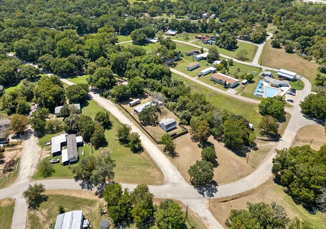 Photo 2 of Manufactured home for sale at 5411 S Oklahoma Trl, Granbury, TX 76048 | MLS# 21390937 | Listing updated on 2026-09-22