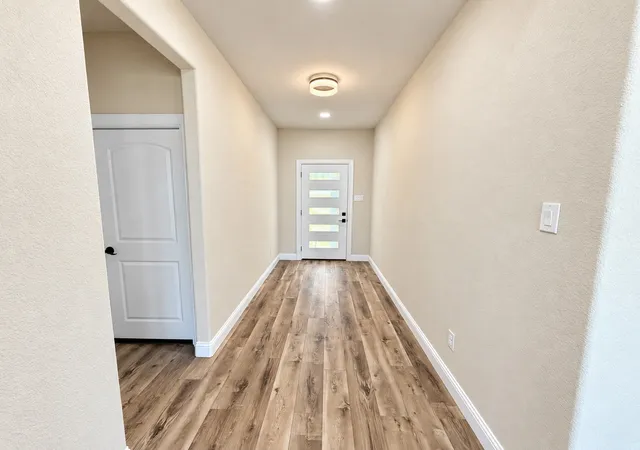 Photo 3 of Single family home for sale at 6025 Huckleberry Ln, Joshua, TX 76058 | MLS# 21391617 | Listing updated on 2026-10-04