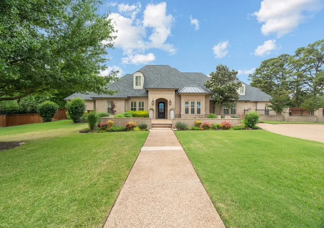 Photo 2 of Mansion for sale at 4712 Manning Dr, Colleyville, TX 76034 | MLS# 21392278 | Listing updated on 2026-10-08