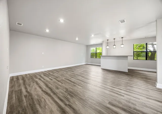 Photo 3 of Single family home for sale at 4987 County Rd 2664, Royse City, TX 75189 | MLS# 21392678 | Listing updated on 2026-09-22
