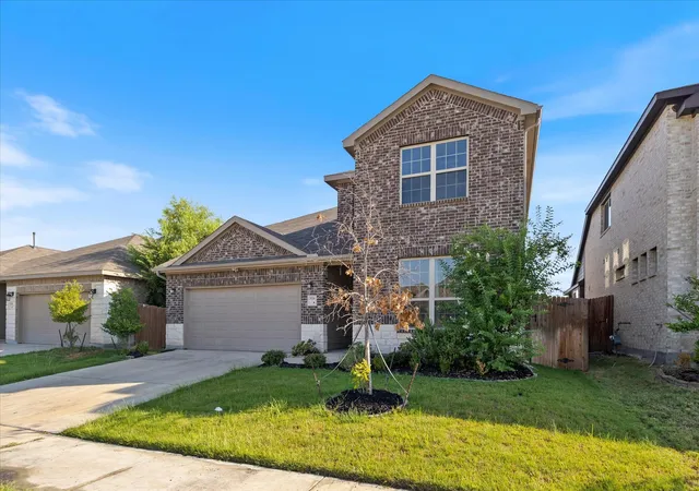 Photo 3 of Single family home for sale at 3226 Sioux Trl, Crandall, TX 75114 | MLS# 21392687 | Listing updated on 2026-09-25