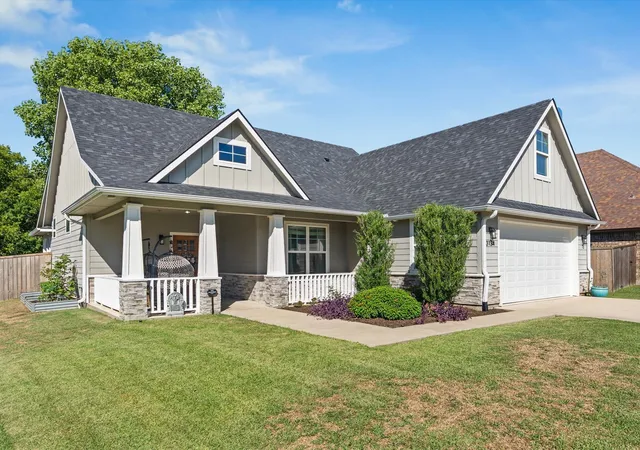 Photo 1 of Single family home for sale at 3134 N Haven Dr, Sherman, TX 75092 | MLS# 21391848 | Listing updated on 2026-10-06