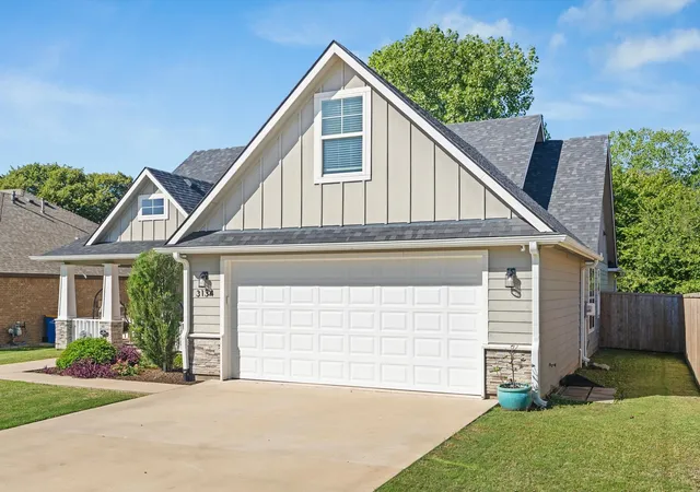 Photo 2 of Single family home for sale at 3134 N Haven Dr, Sherman, TX 75092 | MLS# 21391848 | Listing updated on 2026-10-06