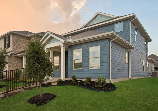 Photo 2 of Single family home for sale at 210 Monarch Way, Wylie, TX 75098 | MLS# 21385265 | Listing updated on 2026-09-27