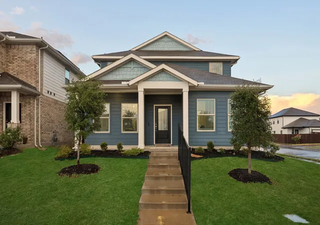 Photo 3 of Single family home for sale at 210 Monarch Way, Wylie, TX 75098 | MLS# 21385265 | Listing updated on 2026-09-27