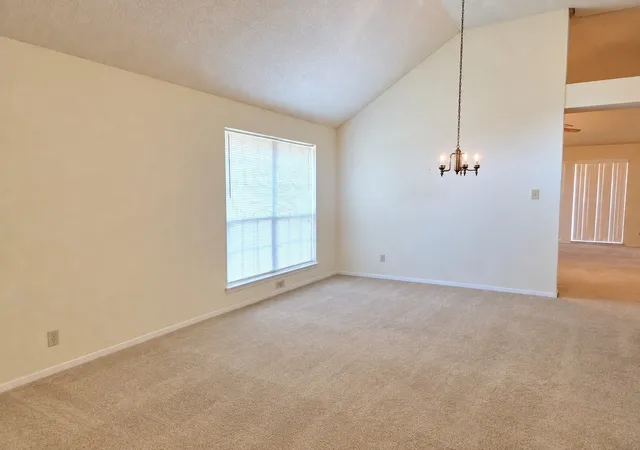 Photo 3 of Single family home for sale at 6406 Azalea Dr, Rowlett, TX 75089 | MLS# 21392633 | Listing updated on 2026-10-02
