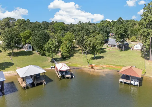 Photo 4 of Land for sale at 22693 Creekwood Dr, Flint, TX 75762 | MLS# 21392750 | Listing updated on 2026-09-22