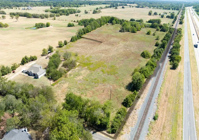 Land for sale at 32 County Rd 4719, Cumby, TX 75433 | MLS# 21391428