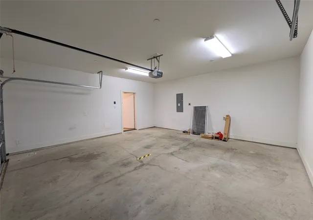 Photo 28 of Condo for sale at 2723 Kimsey Dr #102, Dallas, TX 75235 | MLS# 21392805 | Listing updated on 2026-09-23