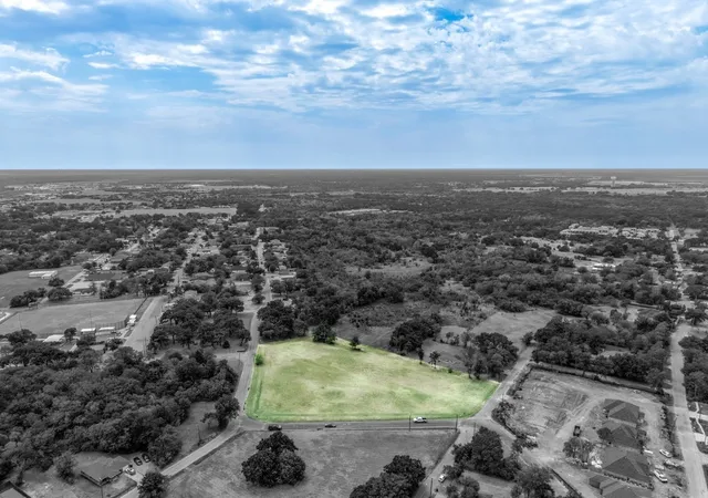 Photo 1 of Land for sale at 0 Frank St, Terrell, TX 75160 | MLS# 21381980 | Listing updated on 2026-09-23