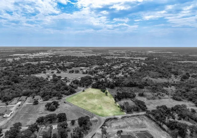 Photo 3 of Land for sale at 0 Frank St, Terrell, TX 75160 | MLS# 21381980 | Listing updated on 2026-09-23