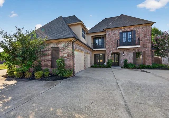 Photo 1 of Single family home for sale at 9522 Milbank Dr, Shreveport, LA 71115 | MLS# 21388108 | Listing updated on 2026-09-23