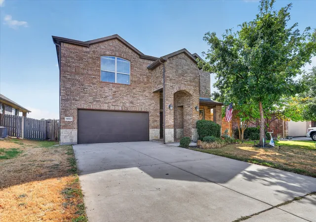 Photo 2 of Single family home for sale at 1004 Katherine Rd, Weatherford, TX 76087 | MLS# 21369528 | Listing updated on 2026-10-08