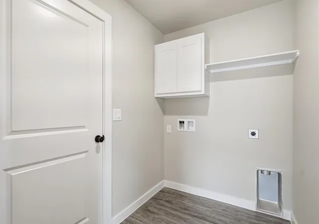 Photo 3 of Sale Pending at 402 Elmont, Abilene, TX 79601 | MLS# 21392886 | Listing updated on 2026-09-22