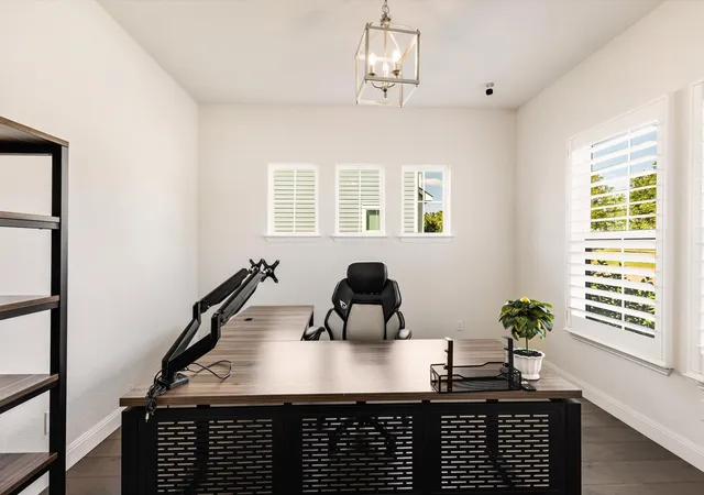 Photo 2 of Single family home for sale at 508 N Pecan Pkwy, Justin, TX 76247 | MLS# 21392887 | Listing updated on 2026-10-08