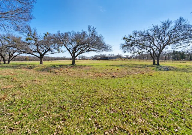 Photo 3 of Land for sale at 724 Gilliland Rd, Springtown, TX 76082 | MLS# 21392802 | Listing updated on 2026-09-23