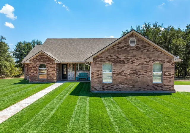 Photo 3 of Single family home for sale at 4865 Compass Way, Bluff Dale, TX 76433 | MLS# 21390642 | Listing updated on 2026-10-07