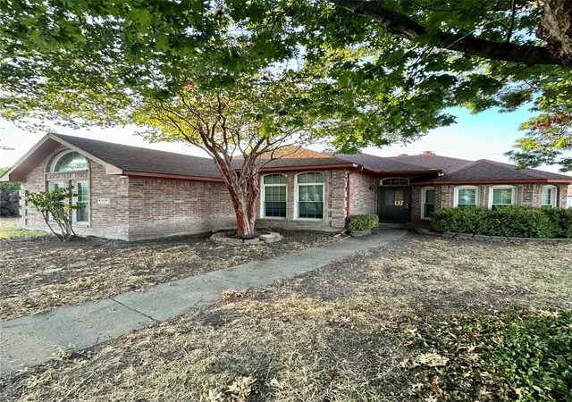 Photo 1 of Single family home for sale at 1309 London Dr, Wylie, TX 75098 | MLS# 21392546 | Listing updated on 2026-10-04