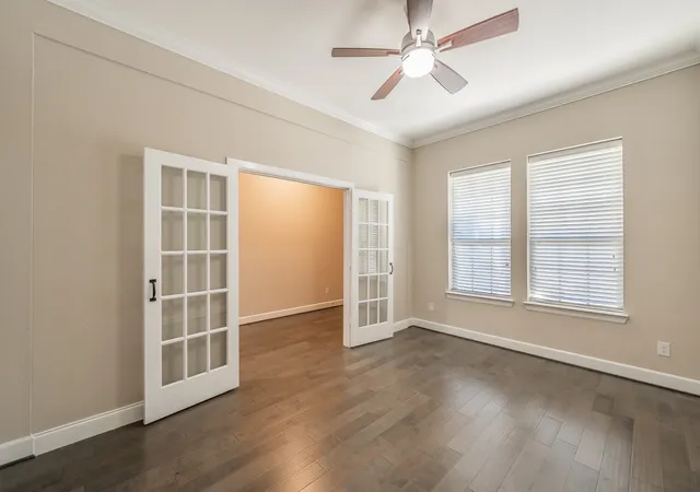 Photo 3 of Single family home for sale at 1102 Rendon Pl, Mansfield, TX 76063 | MLS# 21393048 | Listing updated on 2026-09-23