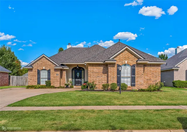 Photo 1 of Single family home for sale at 5016 Tensas Dr, Bossier City, LA 71111 | MLS# 21393051 | Listing updated on 2026-10-06