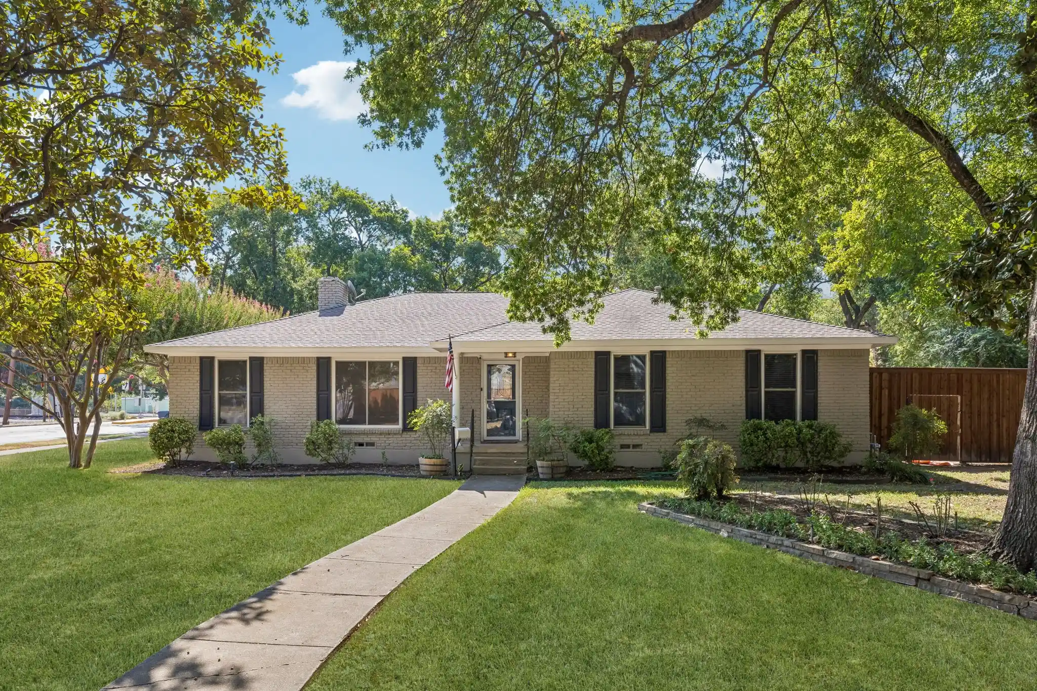 Photo 1 of Single family home for sale at 8380 San Cristobal Dr, Dallas, TX 75218 | MLS# 21383246 | Listing updated on 2026-10-19
