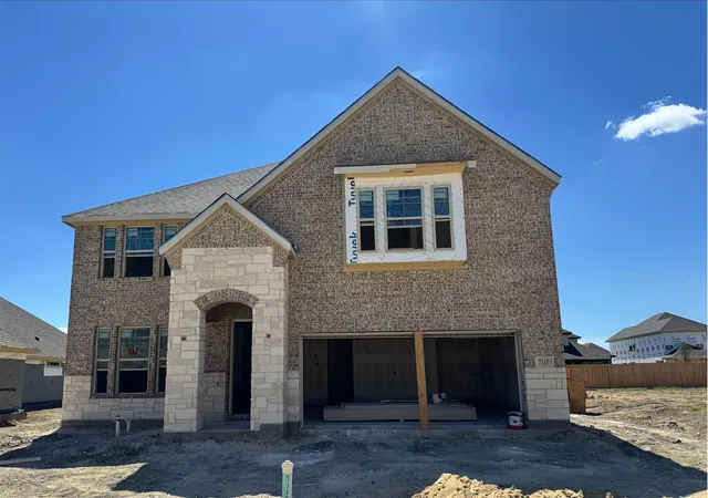 Single family home for sale at 7110 Blackbrush Dr, Venus, TX 76084 | MLS# 21393138