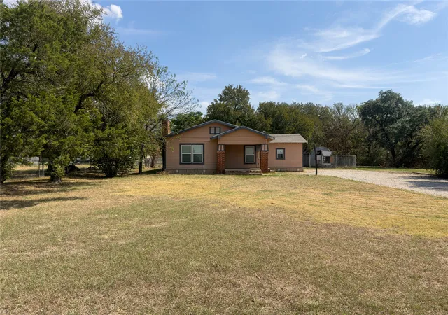 Photo 1 of Single family home for sale at 3304 Fm 1821, Mineral Wells, TX 76067 | MLS# 21393262 | Listing updated on 2026-10-09