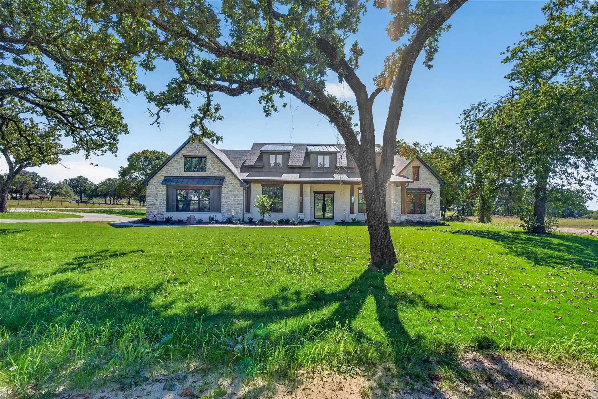 Single family home for sale at 741 Cooper Trl, Weatherford, TX 76087 | MLS# 21393313