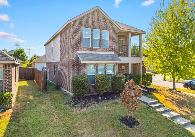Photo 2 of Single family home for sale at 1734 Pioneer Way, Lancaster, TX 75146 | MLS# 21393323 | Listing updated on 2026-10-29