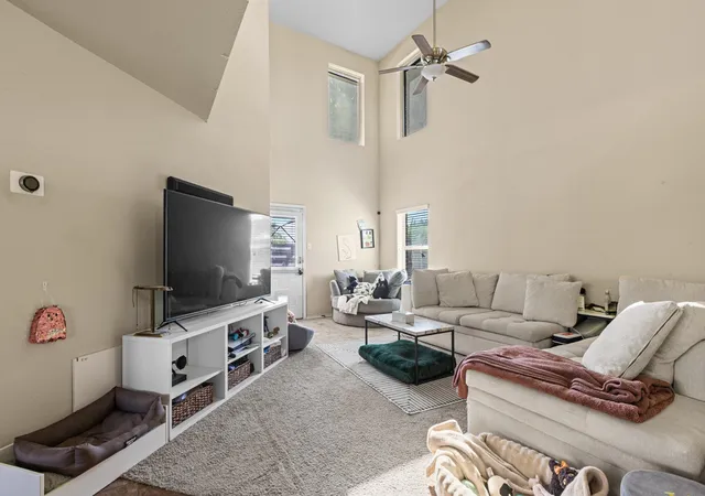 Photo 4 of Single family home for sale at 1734 Pioneer Way, Lancaster, TX 75146 | MLS# 21393323 | Listing updated on 2026-10-29