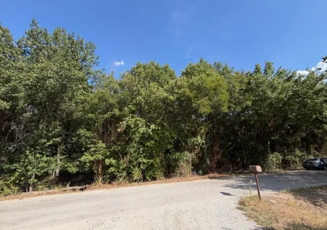 Photo 3 of Land for sale at 900 Dill Rd, Weatherford, TX 76085 | MLS# 21392361 | Listing updated on 2026-09-24
