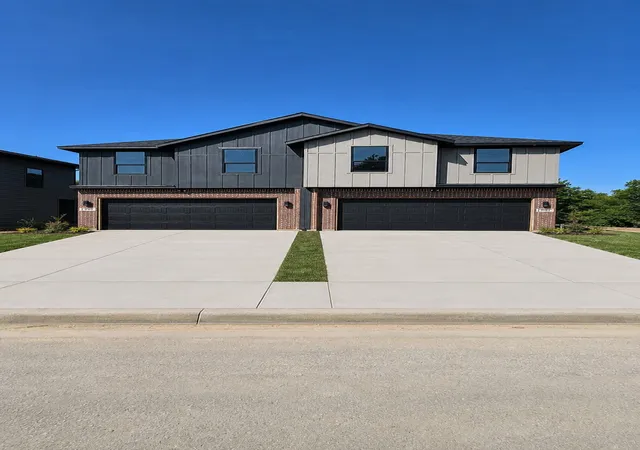 Photo 1 of Multi family home for sale at 7803/7805 Lost Mirage Dr, Dallas, TX 75232 | MLS# 21382754 | Listing updated on 2026-09-23