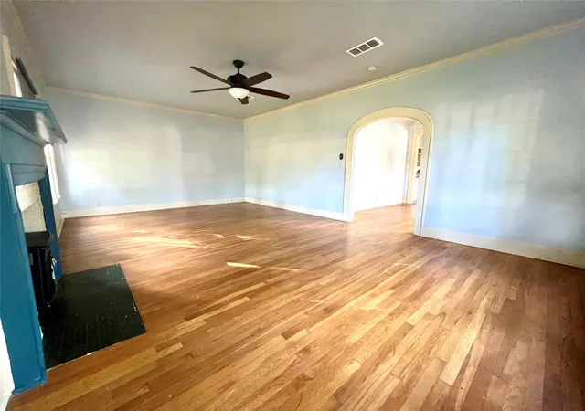 Photo 2 of Single family home for sale at 2003 Elizabeth Dr, Brownwood, TX 76801 | MLS# 21392801 | Listing updated on 2026-10-06