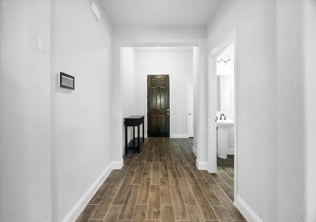 Photo 3 of Single family home for sale at 1001 Blue Heron Ct, Forney, TX 75126 | MLS# 21388211 | Listing updated on 2026-09-23