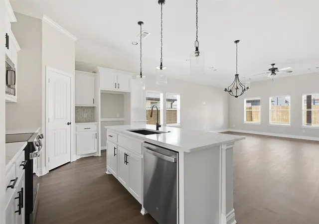 Photo 3 of Single family home for sale at 215 Trevor Ln, Greenville, TX 75402 | MLS# 21393345 | Listing updated on 2026-10-09