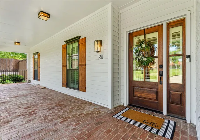 Photo 3 of Single family home for sale at 3511 Woodcrest Ct, Colleyville, TX 76034 | MLS# 21393437 | Listing updated on 2026-09-28